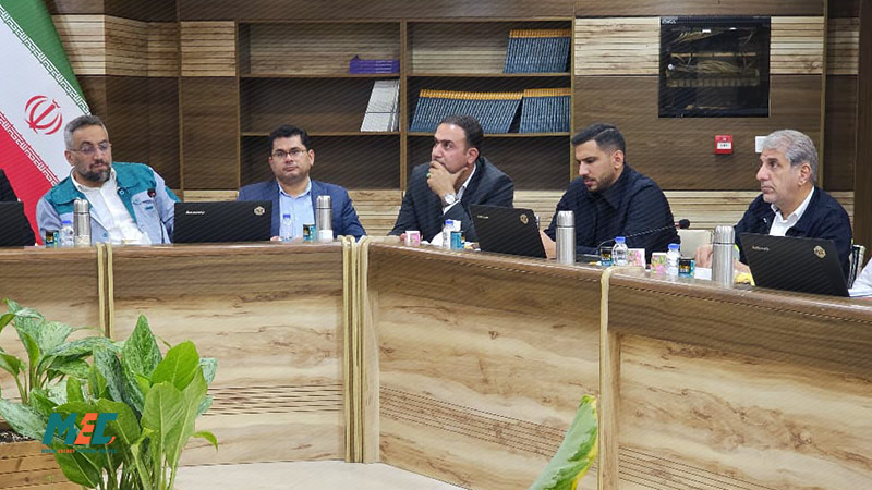 در مراسم امضای تفاهمنامه همکاری برای حفاظت از زیستگاه لاکپشتهای منقار عقابی خلیج فارس، دکتر پاسالار، فرماندار محترم عسلویه، ضمن تبریک به مناسبت حضور دکتر محمدهاشم نجفی اردکانی در مدیریت شرکت مبین انرژی خلیج فارس، ایشان را مدیری توانمند با سوابق موفق در سمتهای پیشین معرفی کرد.
