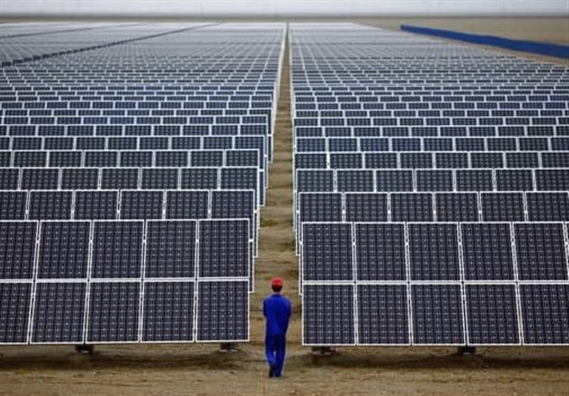 برنامه‌ریزی وزارت نیرو برای ساخت ۵۵۰ هزار سامانه خورشیدی حمایتی در کشور