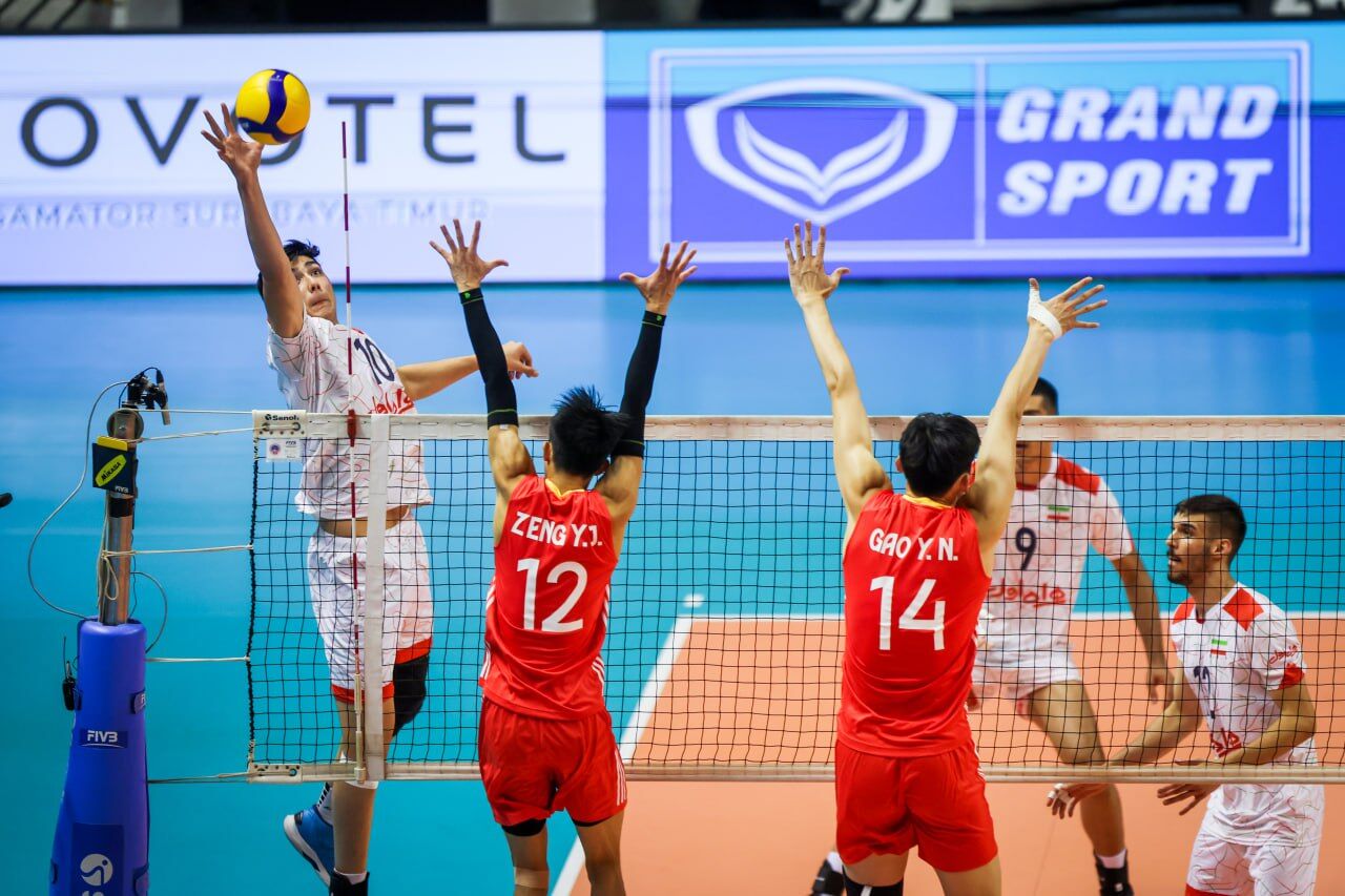 پیروزی ایران مقابل چین در نخستین گام رقابت‌های والیبال جوانان آسیا