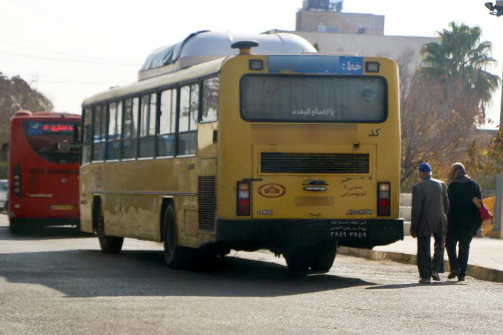 باز هم کو گوش شنوا!