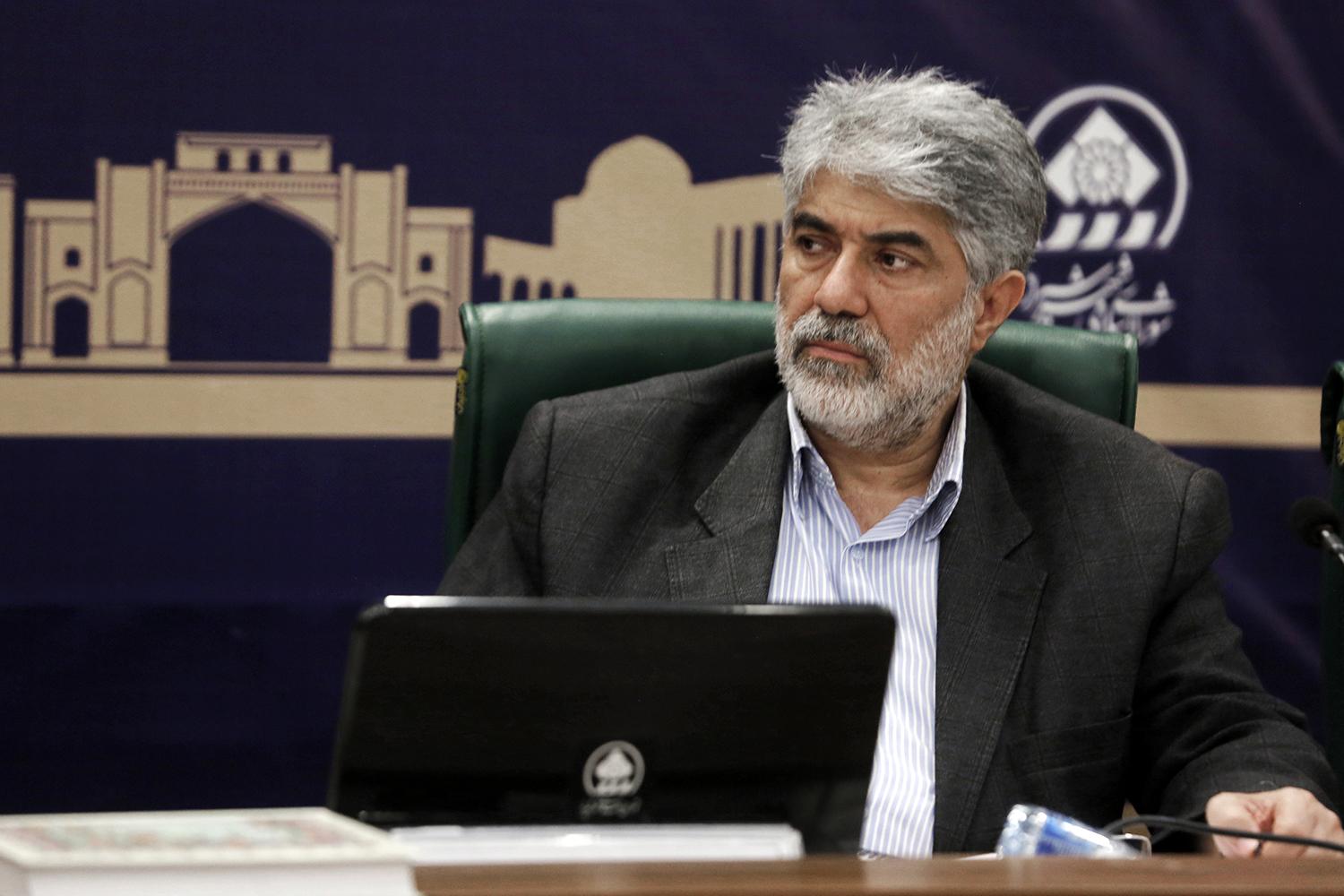 تفکیک سازمان حمل و نقل ریلی در دستور کار شهرداری شیراز