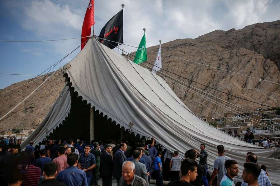 شور حسین است چه ها می کند!‏