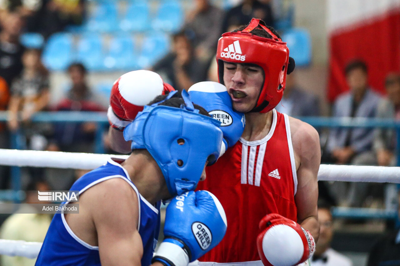شیراز بر سکوی نخست قهرمانی پیکارهای بوکس نوجوانان فارس