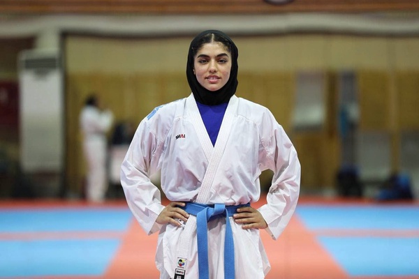 طلای جهان برگردن بانوی کاراته‌کار ایرانی