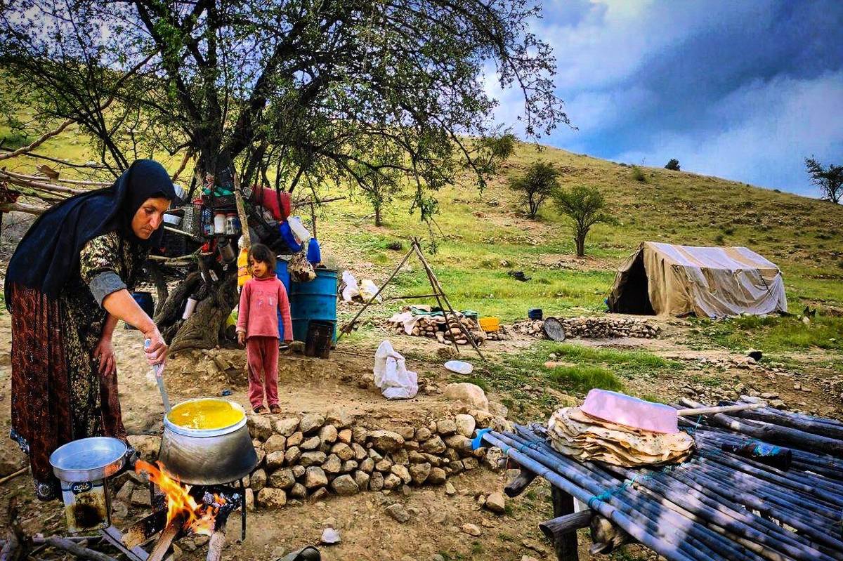 انگیزه گرامیداشت روز ملی روستا و عشایر