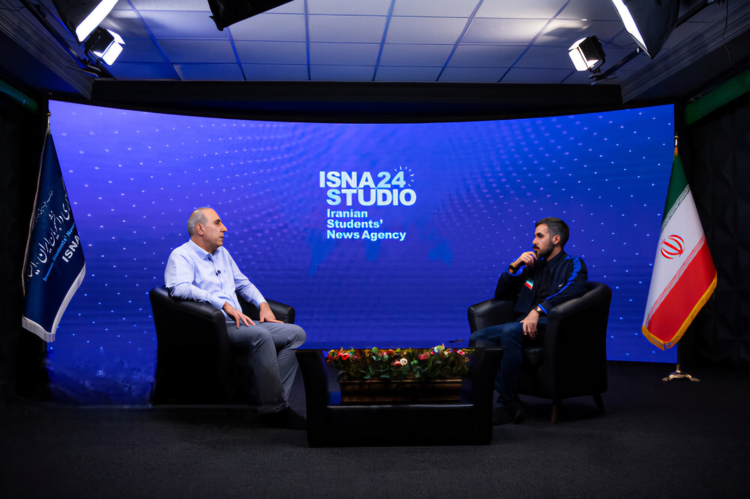 خط خوردن یک ملی‌پوش به دلیل خرید مایکروفر!/ پروین گفت از این «الف» بچه یاد بگیرید!