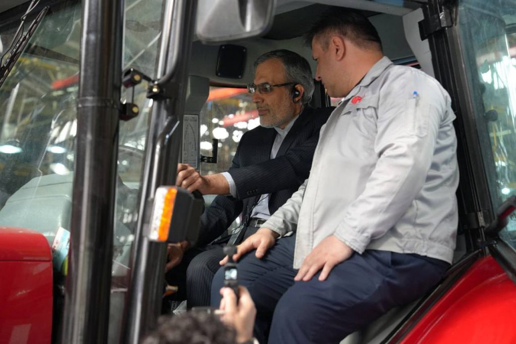 افزایش تولید روزانه تراکتورسازی از 80 به 160 دستگاه جهت تضمین امنیت غذایی کشور 1