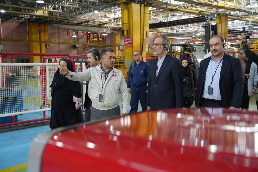 افزایش تولید روزانه تراکتورسازی از 80 به 160 دستگاه جهت تضمین امنیت غذایی کشور 