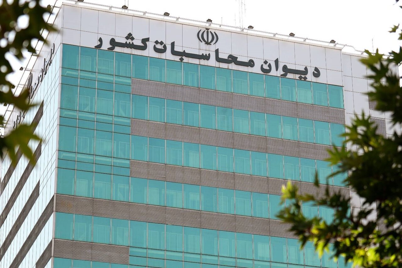 از راهبری ۹ پروژه آزادراهی و ریلی تا تامین مالی ۱۳.۵ همتی پروژه‌ها از محل تهاتر نفت