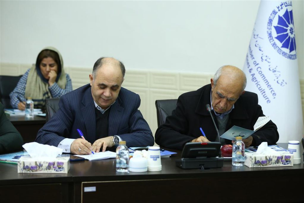  گزارش تصویری نشست خبری هیئت‎ رئیسه اتاق تبریز با خبرنگاران در آستانه برگزاری بیست و هشتمین دوره همایش ملی توسعه صادرات غیرنفتی