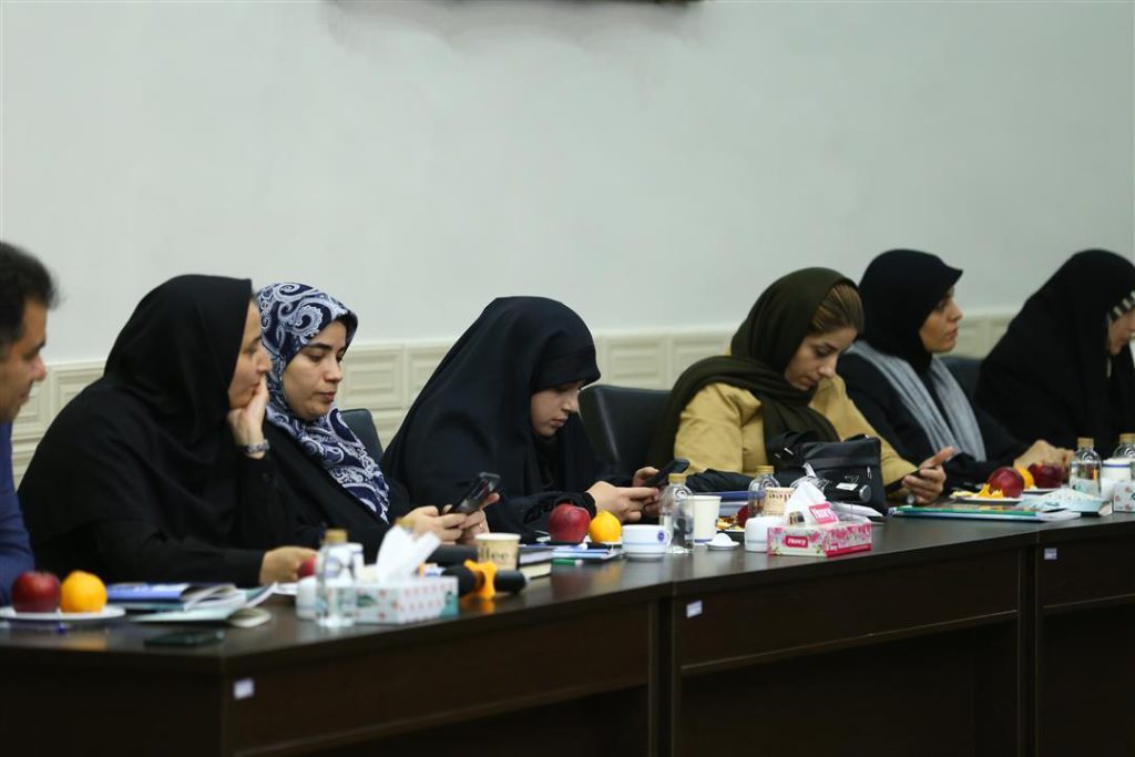  گزارش تصویری نشست خبری هیئت‎ رئیسه اتاق تبریز با خبرنگاران در آستانه برگزاری بیست و هشتمین دوره همایش ملی توسعه صادرات غیرنفتی