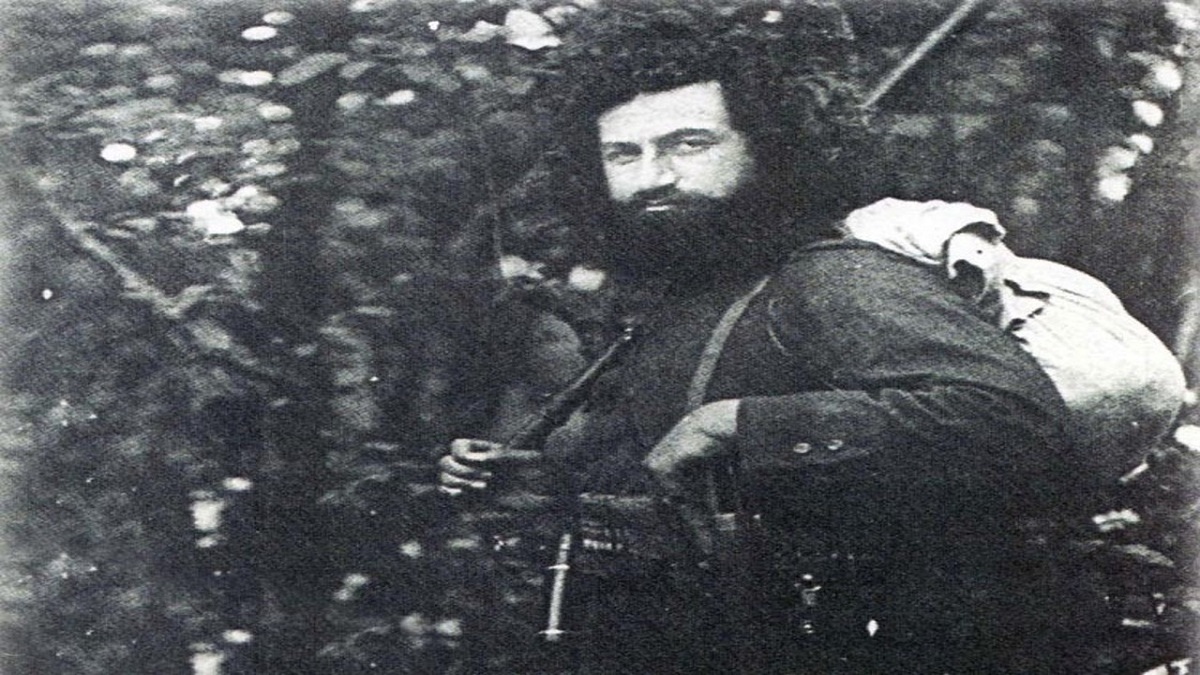 نگاهی به قیام میرزا کوچک خان