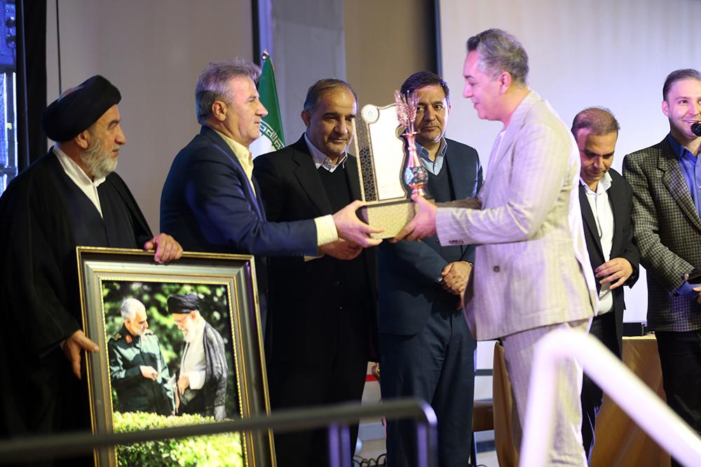 اجرای طرح رتبه‌بندی کارخانه‌های تولید خوراک دام، طیور و آبزیان فارس