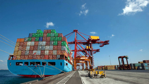 افزایش ۴۰ درصدی صادرات محصولات پتروشیمی طی ۳ سال اخیر