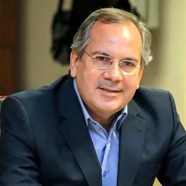 محمود سریع القلم:بدون ارتباطات جهانی مکران هم شبیه کیش می‌شود