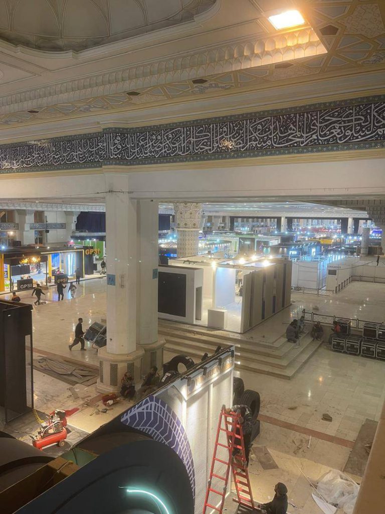 گزارش تصویری آماده‌سازی غرفه‌های هشتمین نمایشگاه بین‌المللی حمل‌ونقل، لجستیک و صنایع وابسته 