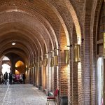 کاروانسرای سعدالسلطنه قزوین، سرای سعد السلطنه قزوین بزرگترین کاروانسرای سرپوشیده جهان و همچنین بزرگترین کاروانسرای درون شهری ایران است.