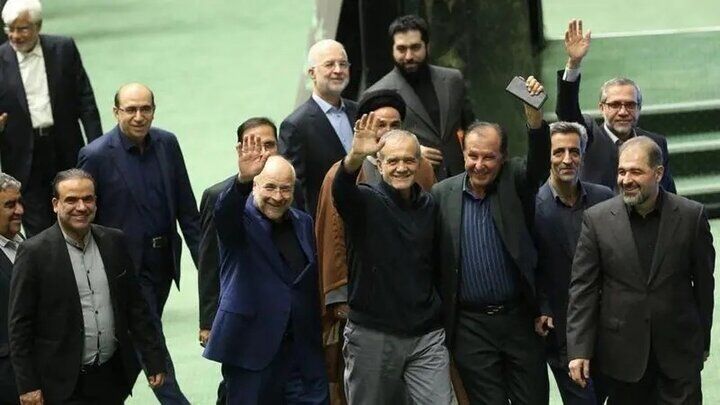 نماینده ادوار مجلس:وفاق ملی، ضرورت امروز جامعه/ نمایندگان از استیضاح ناپخته پرهیز کنند