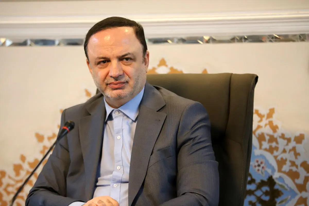 سرمایه‌گذاران خارجی می‌توانند در مناطق آزاد اقامت بگیرند