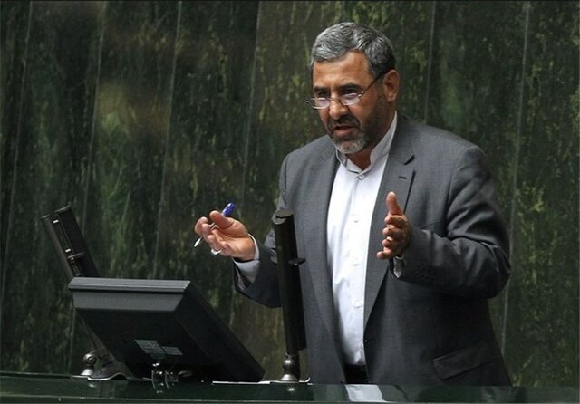 نباید اجازه داد مسائل جزئی زحمات نیروهای امنیتی و اطلاعاتی را زیر سوال ببرد