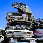 گورستان خودروها، در حاشیه شهرها، در کنار جادههای بین شهری، محلهایی وجود دارد که در آنها خودروهای خارج از رده را اسقاط میکنند، که به گورستان ماشینها شهرت دارند.