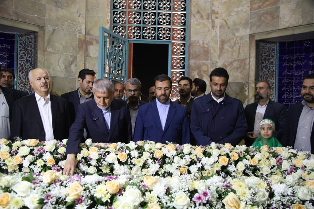 از گلستان من ببر ورقی 