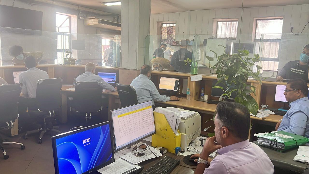 بررسی اظهارنامه‌های بندر رجایی در سامانه جامع گمرکی در اولویت قرار گرفت