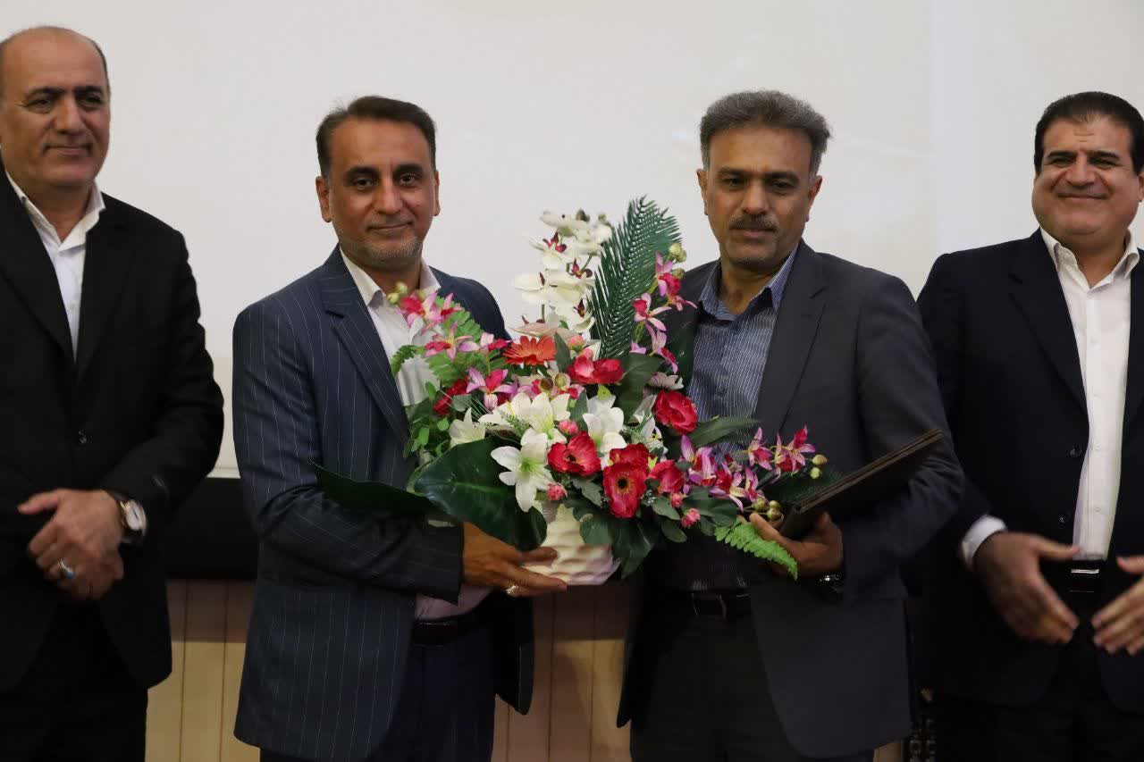 جامعه بدون اخلاق و تعلیم و تربیت به توسعه و پیشرفت نخواهد رسید