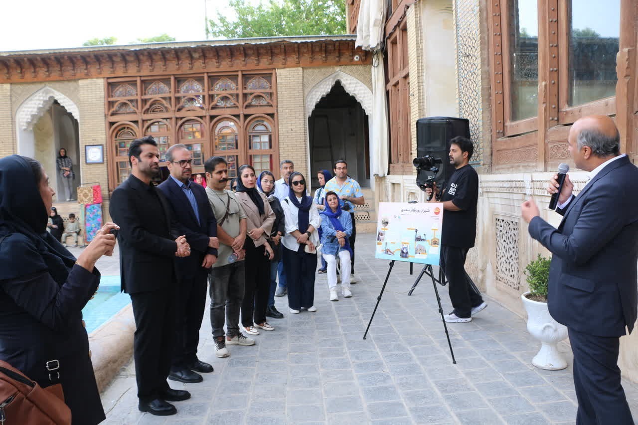 طنین زندگی سعدی در کوچه‌ پس‌کوچه‌های شیراز