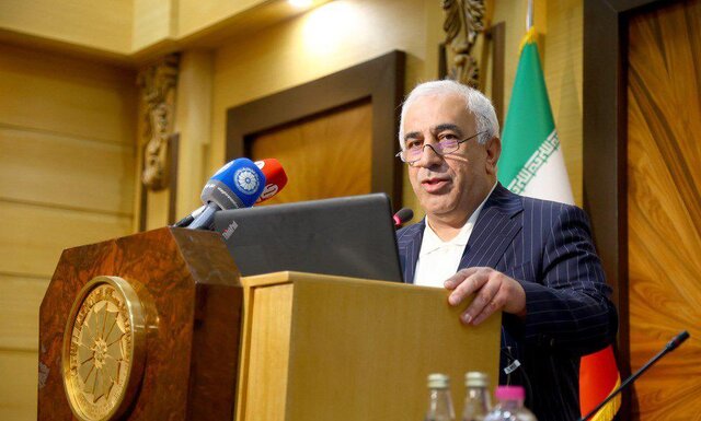 پیامدهای جنگ تعرفه‌ای ترامپ بر اقتصاد جهان و ایران