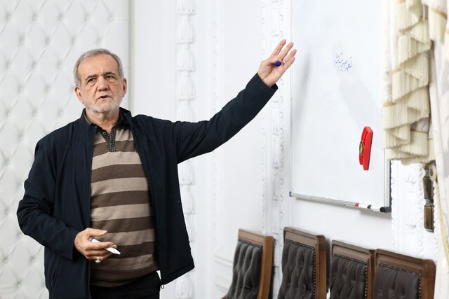 پزشکیان: اصلاح روش‌های آموزش معطوف به نیازهای آینده انجام شود