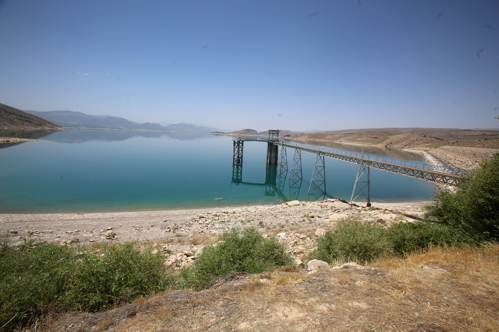 آبی که می نوشیم و تلاش هایی که نمی‌بینیم!