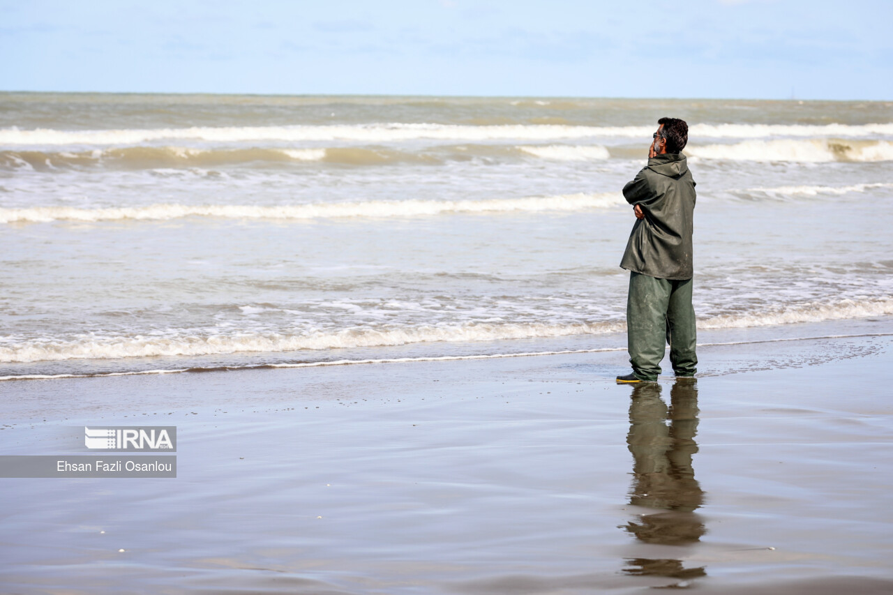 آخرین نسلی نباشیم که شکوه خزر را می‌بیند/ کاهش ۱۸ متری تراز آب