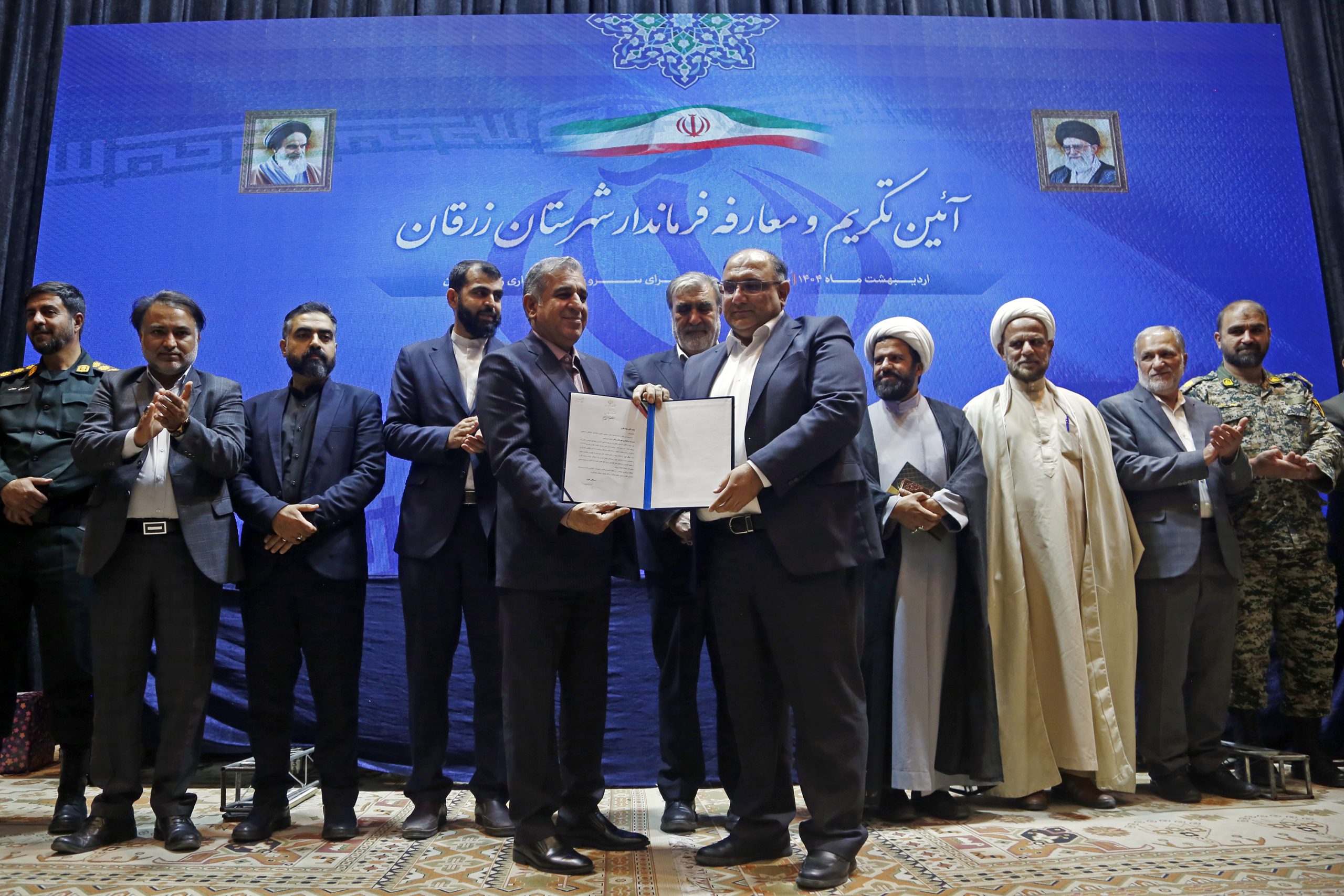 ایده های سعید نظری ، فرماندار جدید زرقان برای همسایه دیوار به دیوار شیراز 