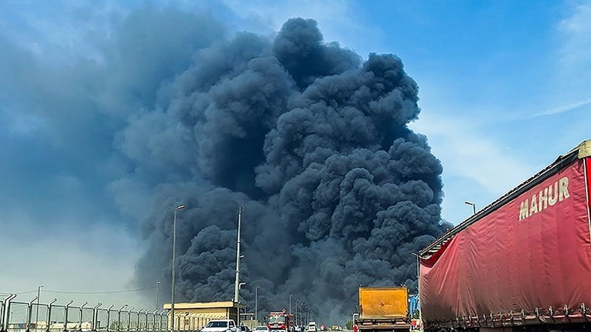 بیش از ۷۰ درصد محموله‌ها بندر رجایی بیمه نامه معتبر داشتند