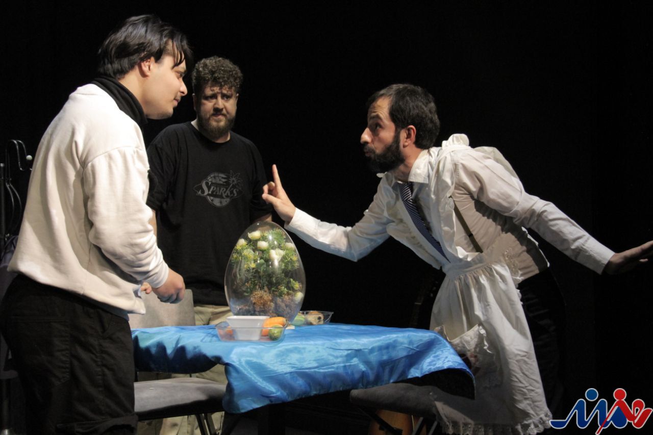 «تئاتر» خود زندگی است