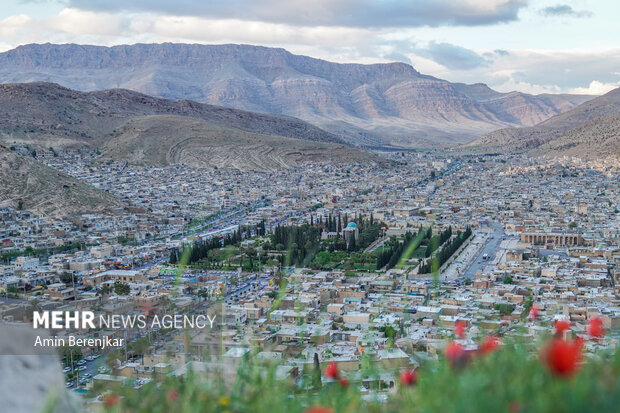 شیراز، خال رخ هفت کشور؛ شهری که «هی شعر تر انگیزد»