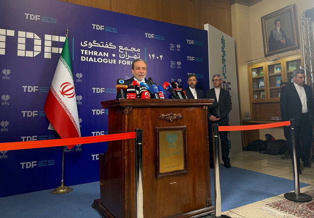 عراقچی: کشورهای خلیج‌فارس از مذاکرات ایران و آمریکا حمایت می‌کنند