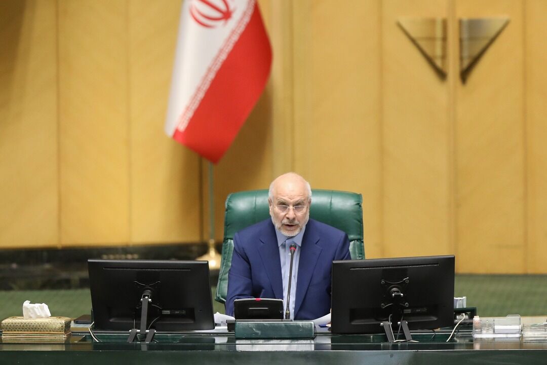 قالیباف: بنای دولت و مجلس عملیاتی کردن قانون تامین مالی تولید است