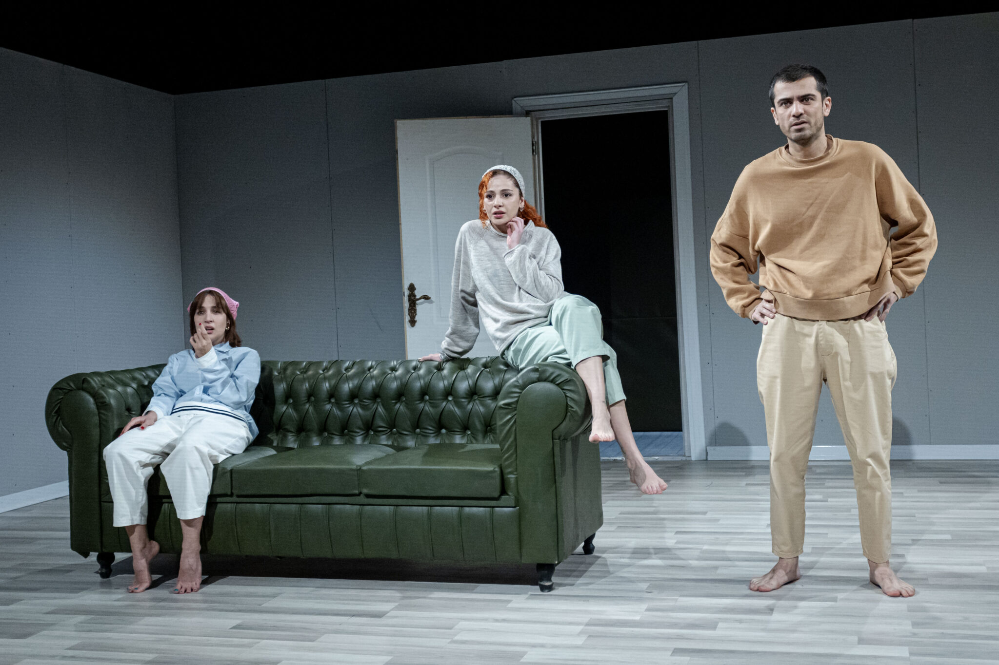 مدیریت هنرهای نمایشی تقریبا وجود ندارد