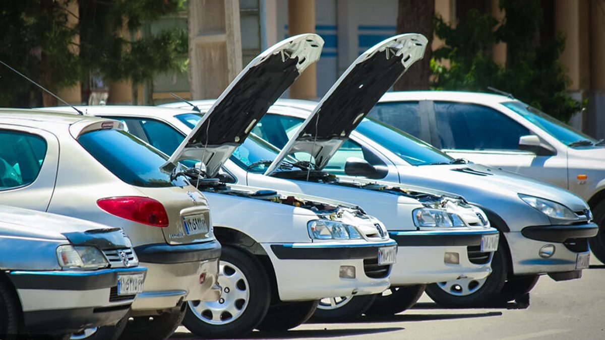 پیش‌بینی‌ نفس‌گیر از قیمت خودرو در 1404 / رکود تورمی و تکرار چندباره سیاست‌های شکست‌خورده