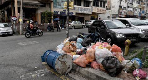 شیراز ؛ شهر پلاستیکی !