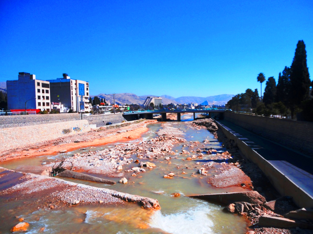 شمارش معکوس برای تخریب پل شاهد