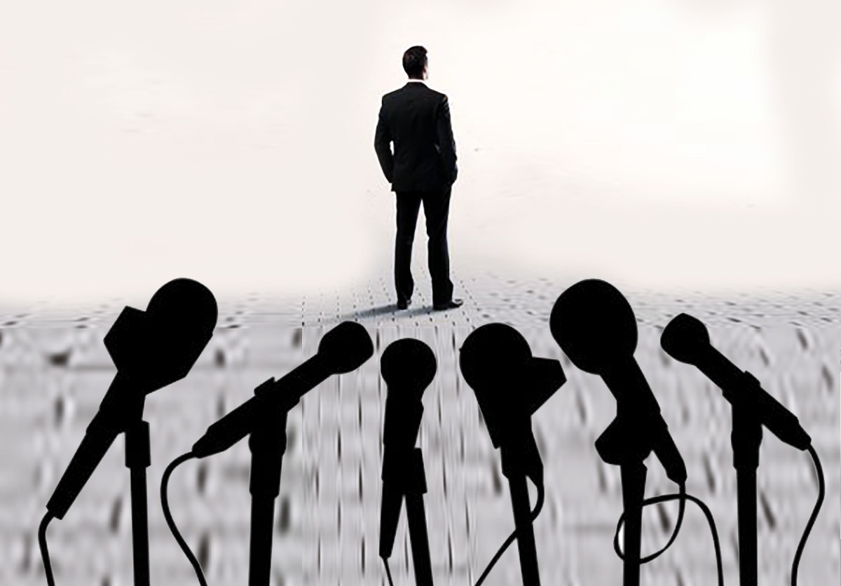 میرزا بنویس های فارس در مخمصه