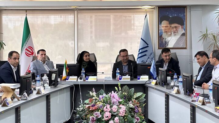 فرزانه صادق وزیر راه و شهرسازی با حضور در سازمان نظام مهندسی ساختمان کشور