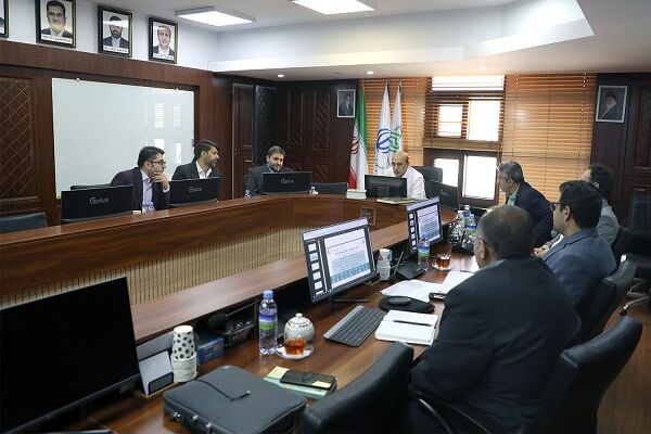 جلسه کمیته درآمد شرکت عمران شهرهای جدید با هدف بررسی وضعیت مالی شرکت‌های تابعه