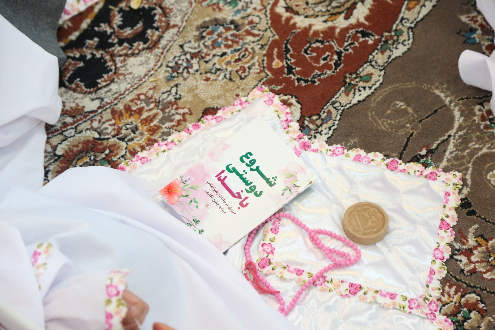 با مشارکت سازمان منطقه آزاد انزلی جشن فرشته‌های زمینی در مصلی بندر انزلی برگزار شد