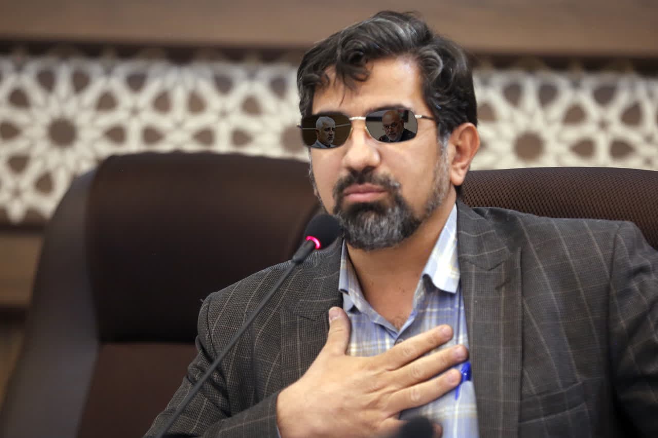 طومار شب نامه 12 صفحه ای پیچیده شد