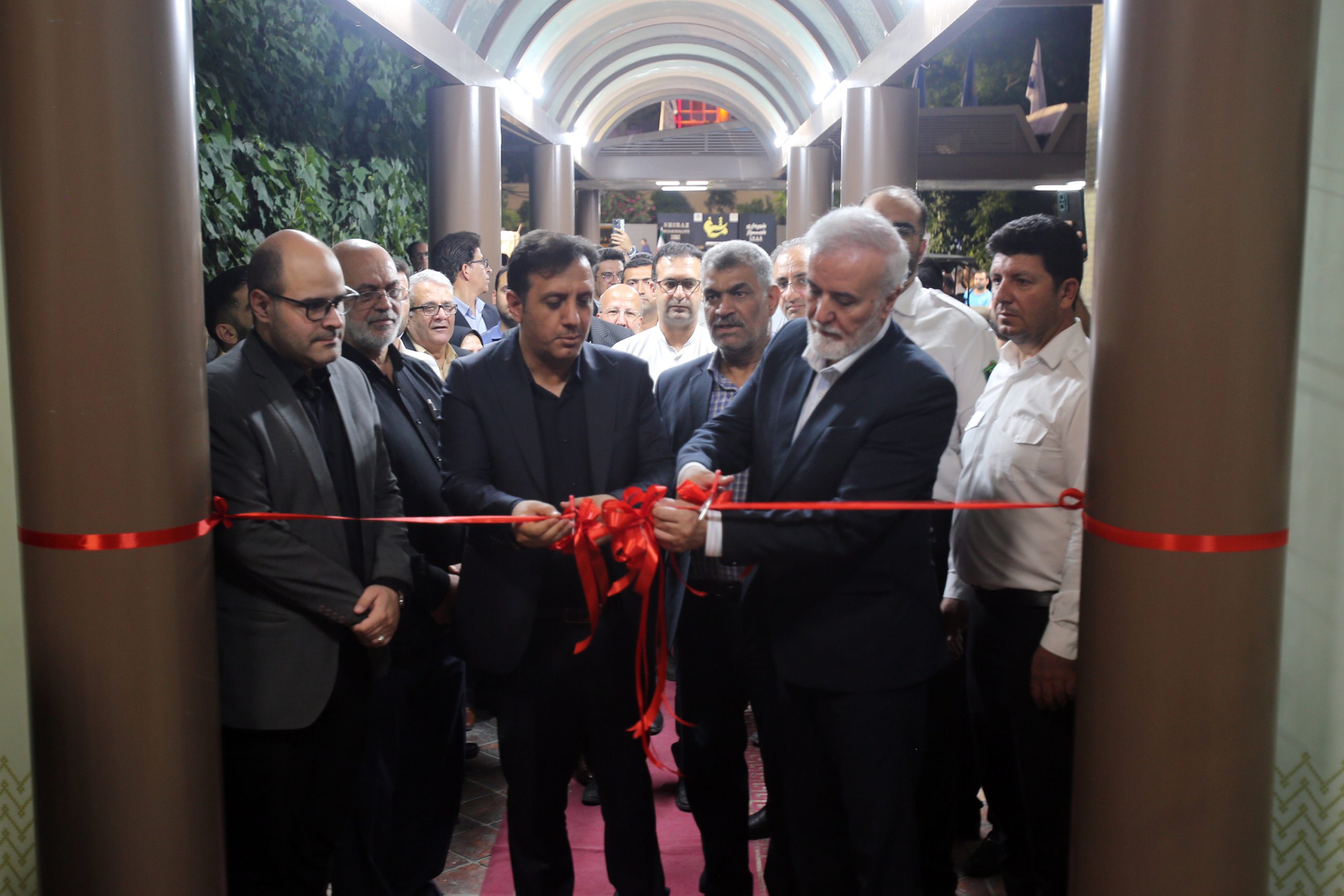 آیندگان شیراز امروز را خواهند ستود 