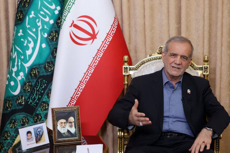 رئیس‌جمهور: بازگشت به مذاکره نیازمند یک شرط است؛ اعتماد به روند گفت‌وگو